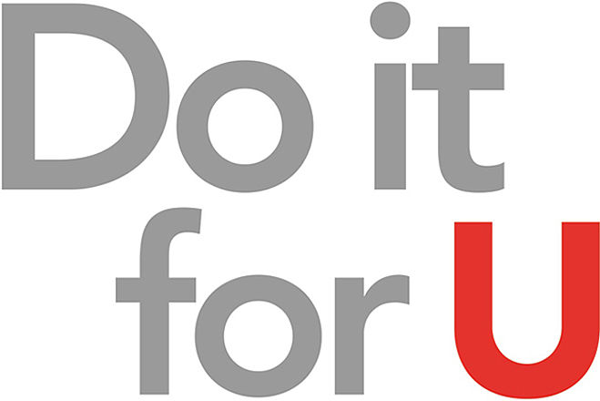 Schriftzug "Do it for U" in Grau und Rot auf weißem Grund.